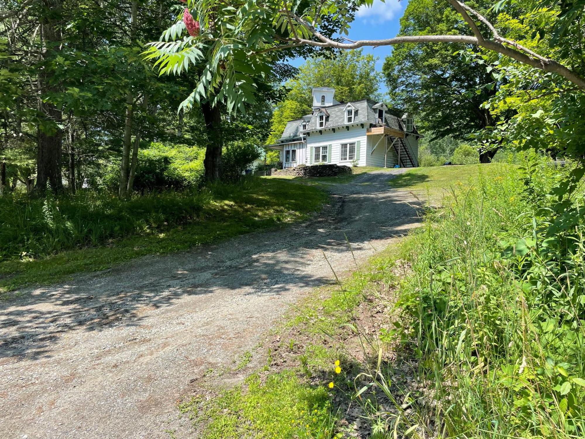La Verivraie/Truly -Hebergement Touristique/Tourist Accomodation North Hatley Extérieur photo